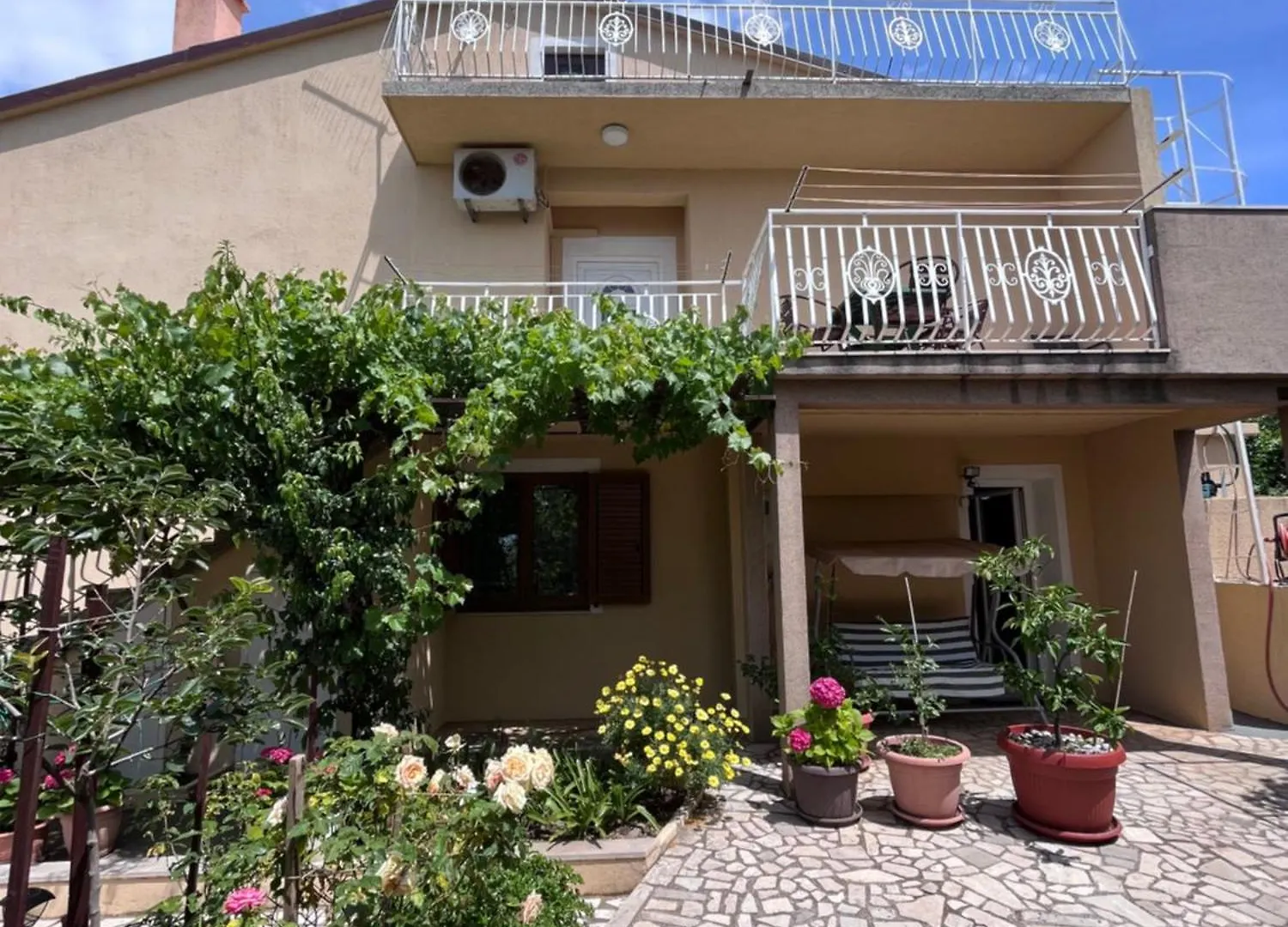 Apartment Ivana Senj  Senj (Lika-Senj)